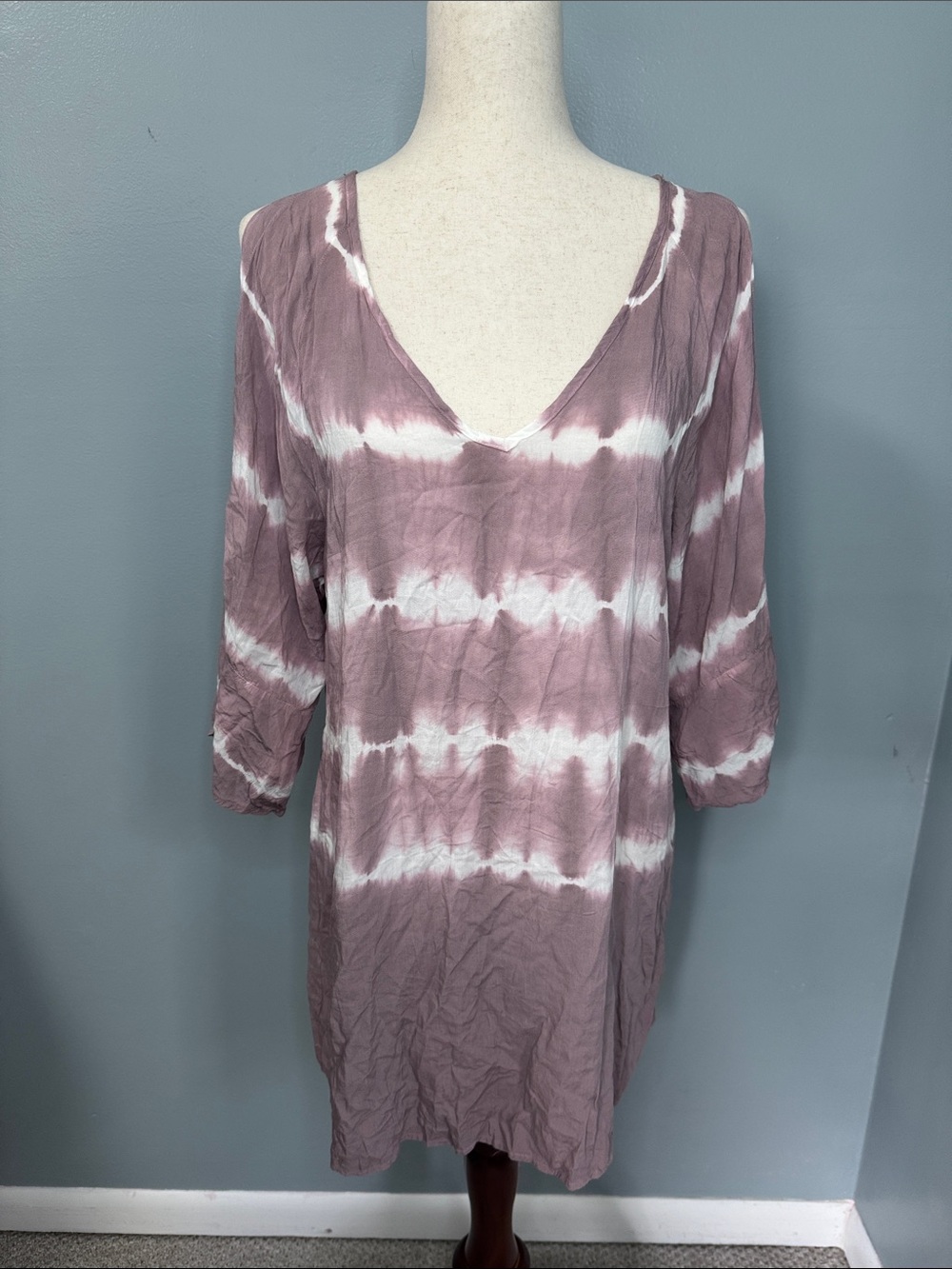 Aakaa Women’s Purple/White Tie-Dye Cold Shoulder Mini Dress Sz M